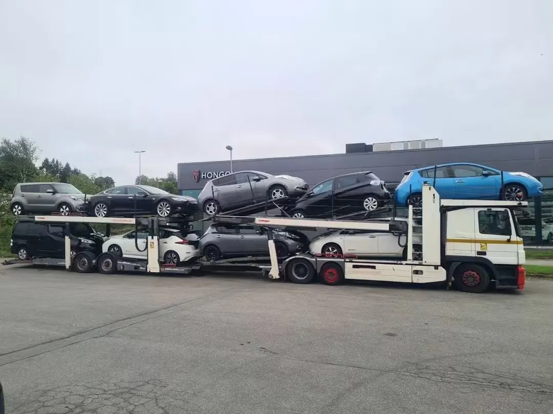Rs Auto henter elbiler i hele Norge – transport 1